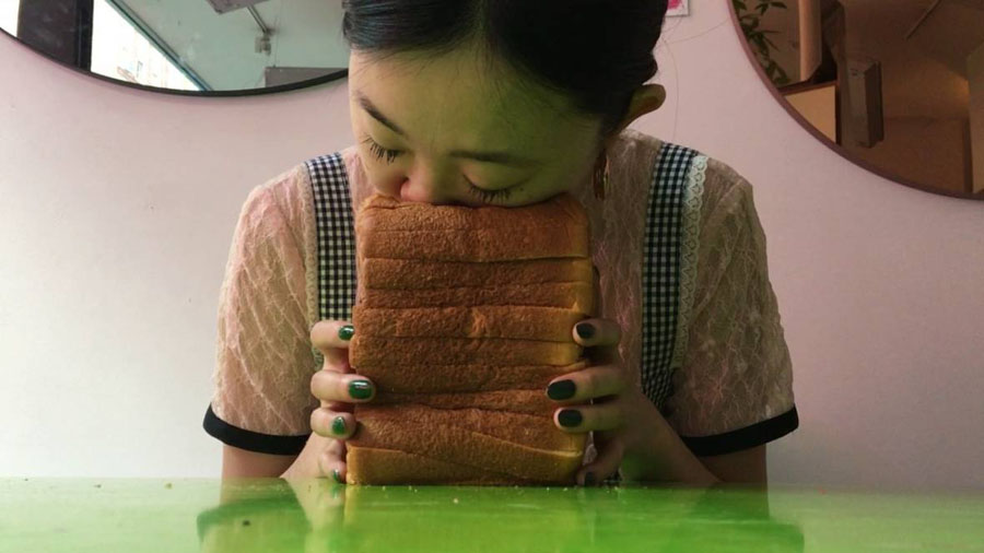 Bread Face | Self Facing